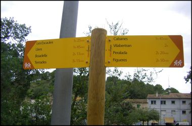 EAMG POUM Pont de Molins 2